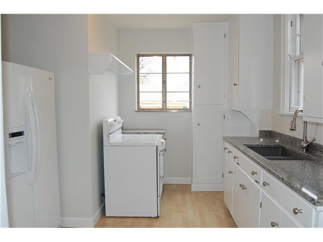122 East Pacemont Road Columbus, OH 43202 - Photo 8 of 19 Gallery Image 8