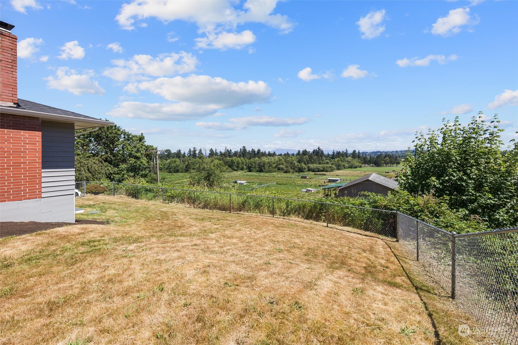 6314 Larimer Road Everett, WA 98208 - Photo 29 of 40