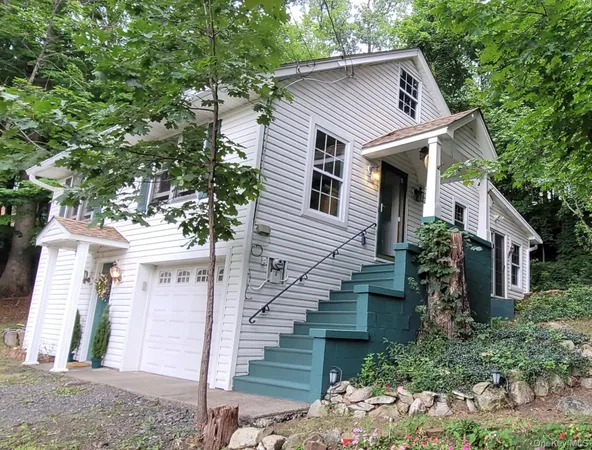 $2,600 | 32 Cherry Street, Fort Montgomery, NY 10922