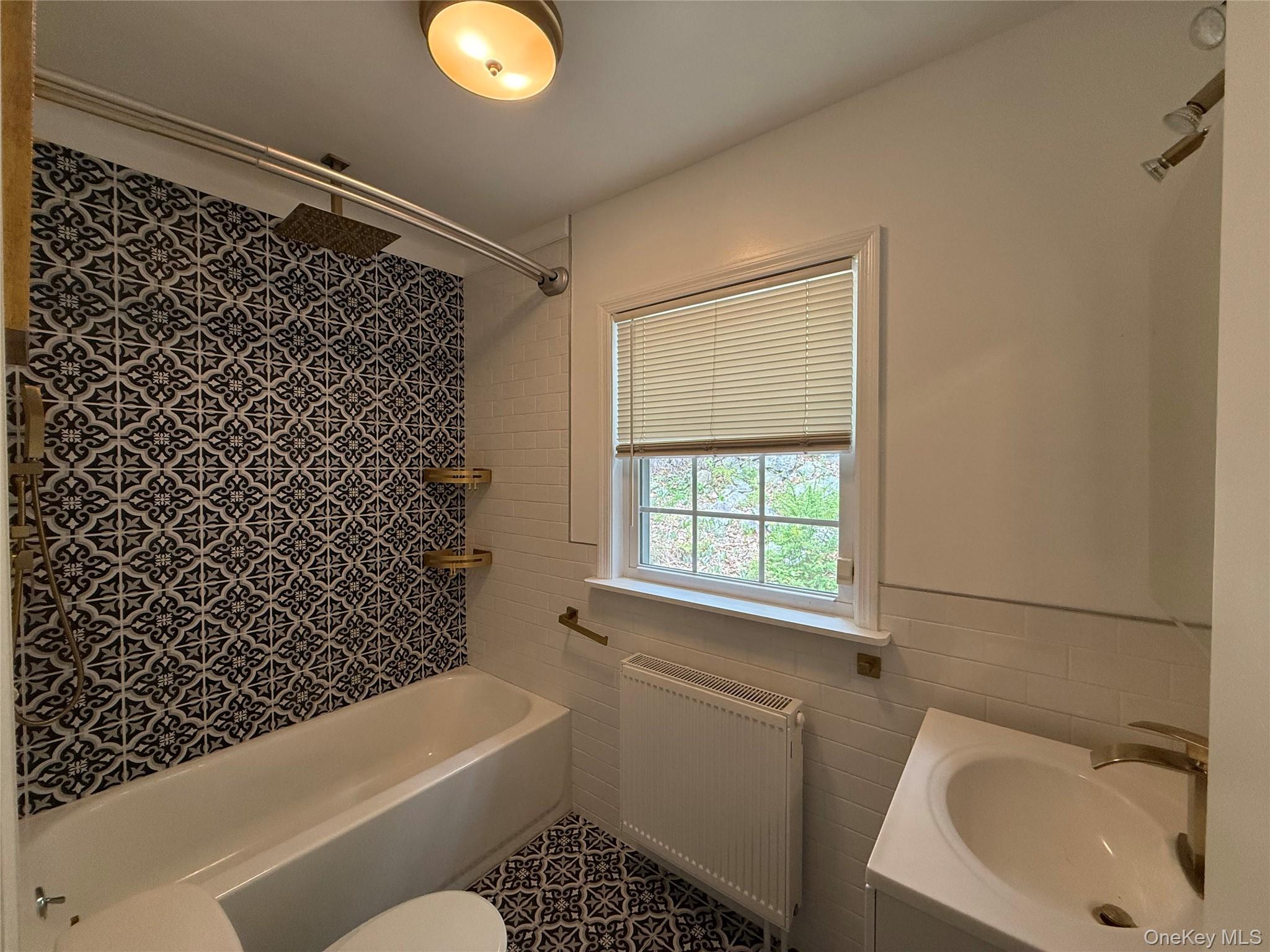 32 Cherry Street Fort Montgomery, NY 10922 - Photo 8 of 11