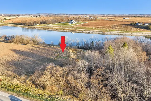 $999,750 | 4351 Lost Dauphin Road, Unit 6, Wrightstown, WI 54180