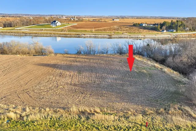 $999,750 | 4351 Lost Dauphin Road, Unit 6, Wrightstown, WI 54180