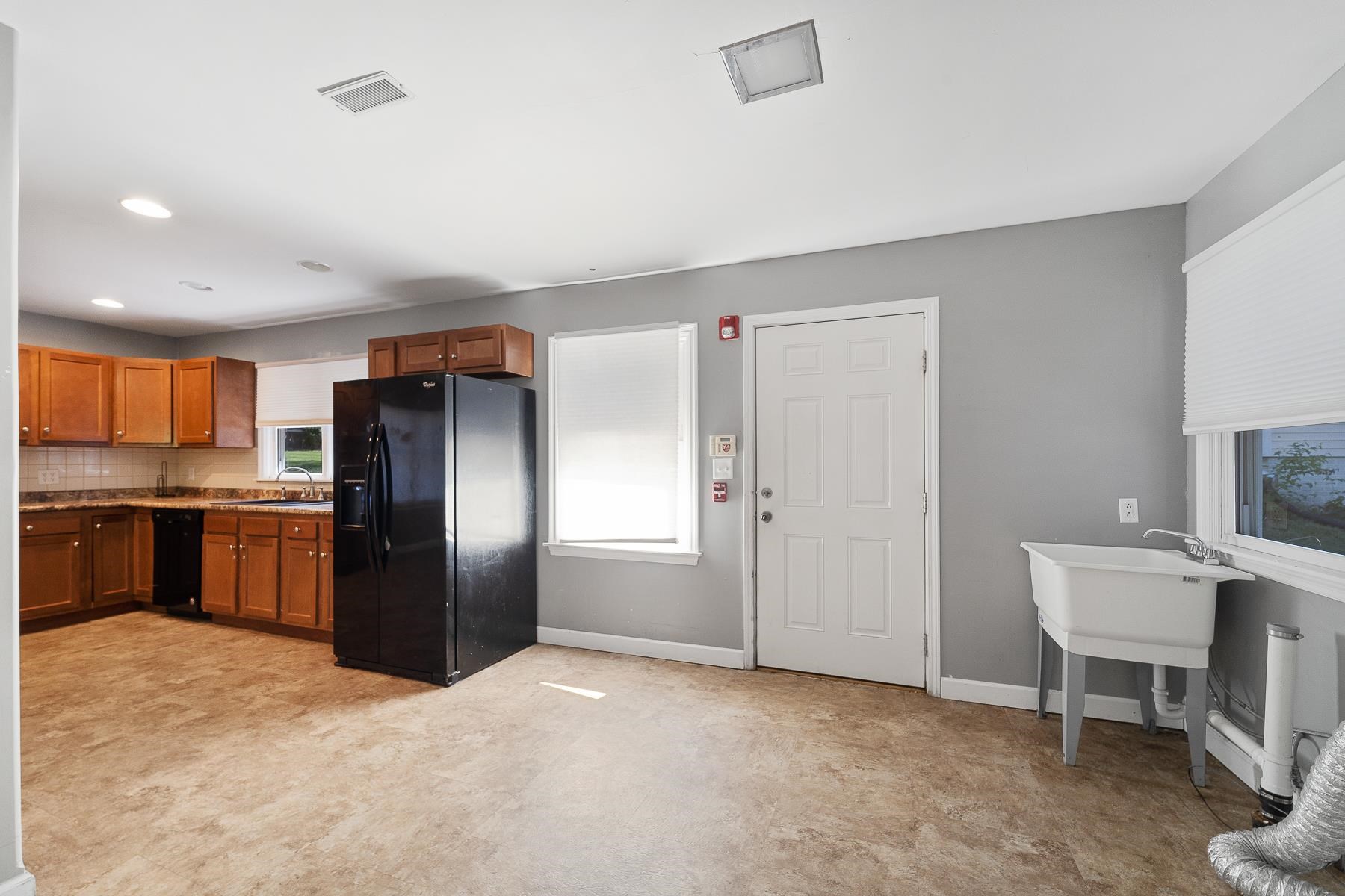 6 Mclean Lane Springfield, IL 62704 - Photo 17 of 30