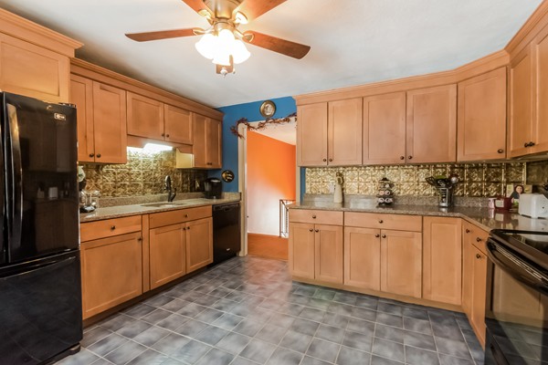 4 Marshview Road Ipswich, MA 01938 - Photo 10 of 30 Gallery Image 10