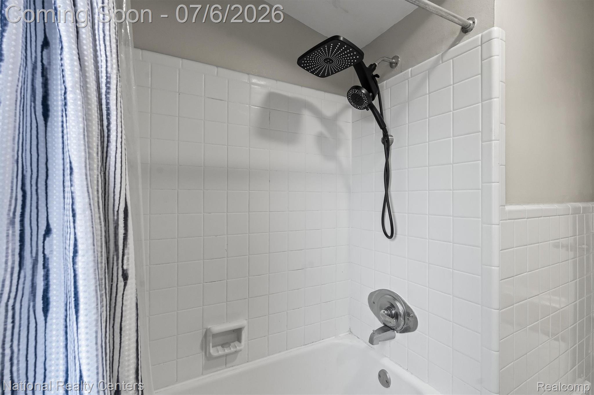 9984 Hemingway Street Redford, MI 48239 - Photo 18 of 33 19-Hemingway-10.jpg