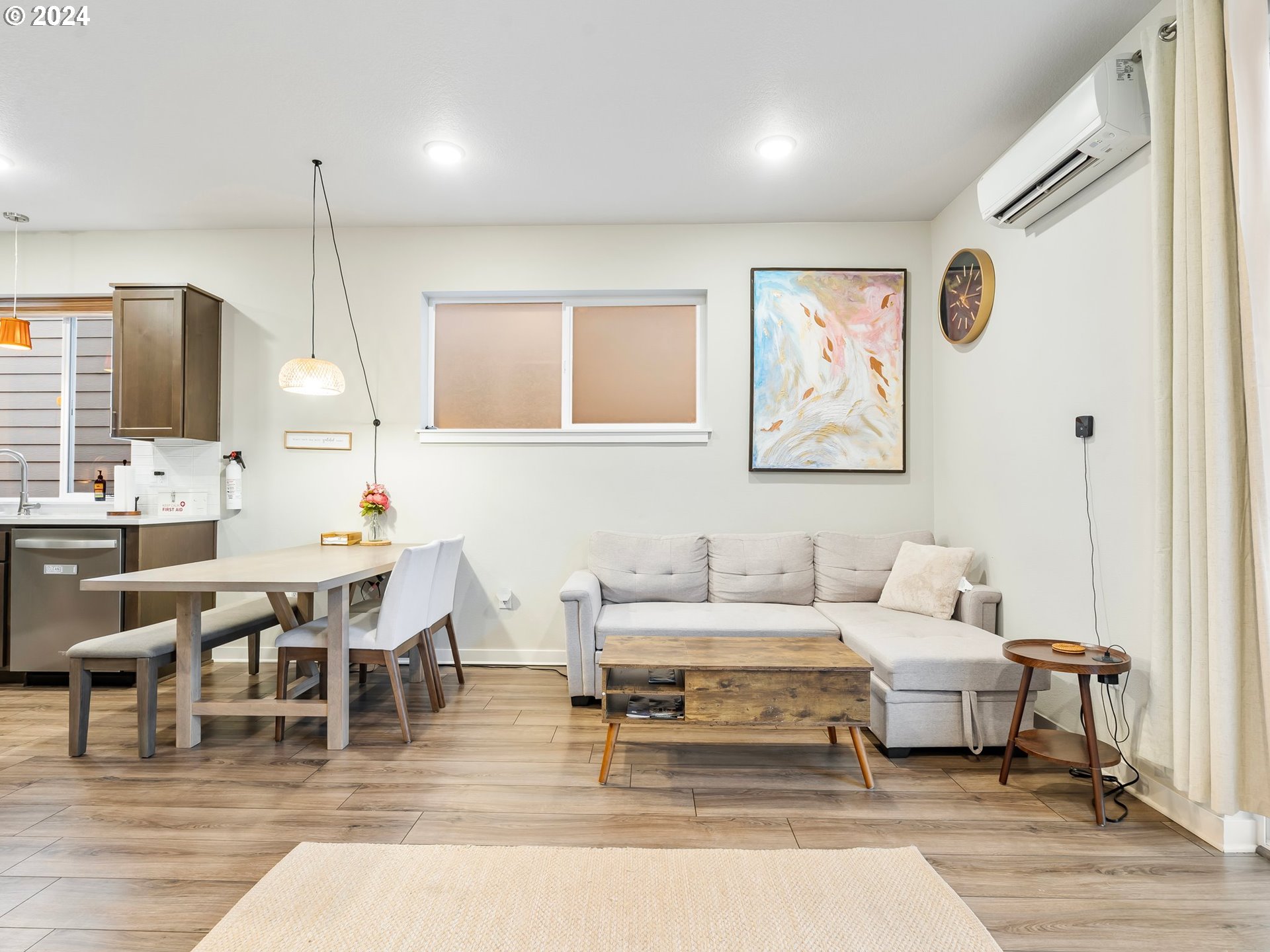 7035 Southeast Alberta Avenue Portland, OR 97206 - Photo 12 of 42