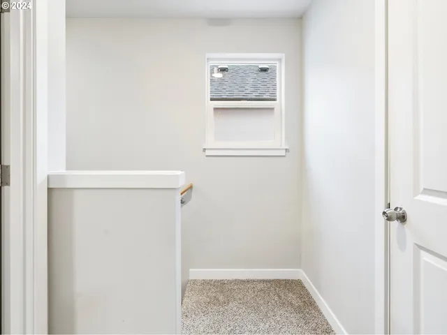 $394,900 | 7035 Southeast Alberta Avenue, Portland, OR 97206