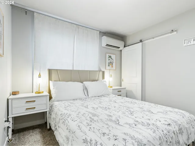 $394,900 | 7035 Southeast Alberta Avenue, Portland, OR 97206