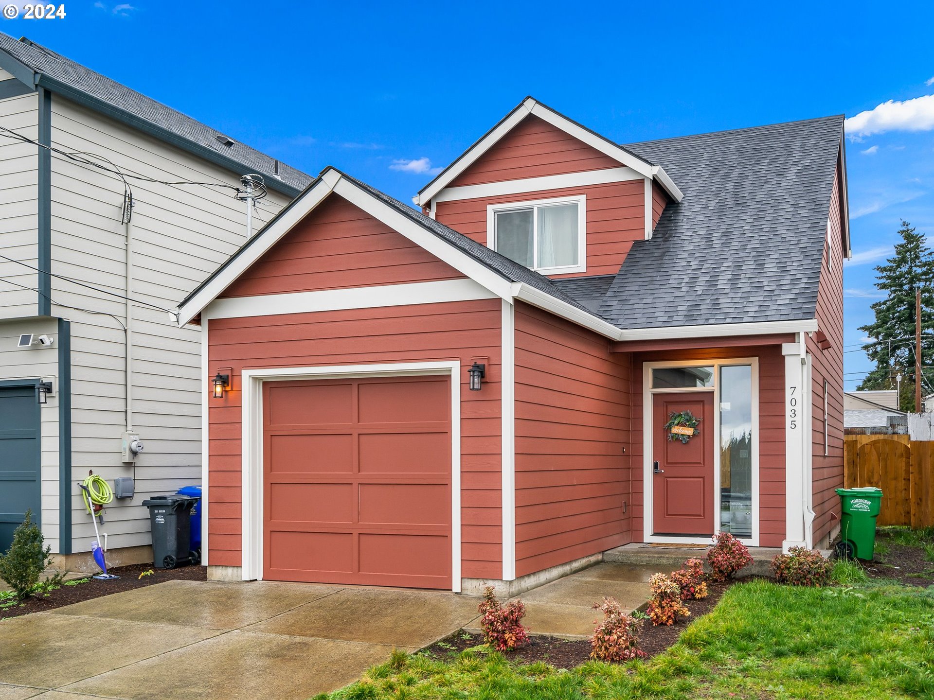 7035 Southeast Alberta Avenue Portland, OR 97206 - Photo 2 of 42