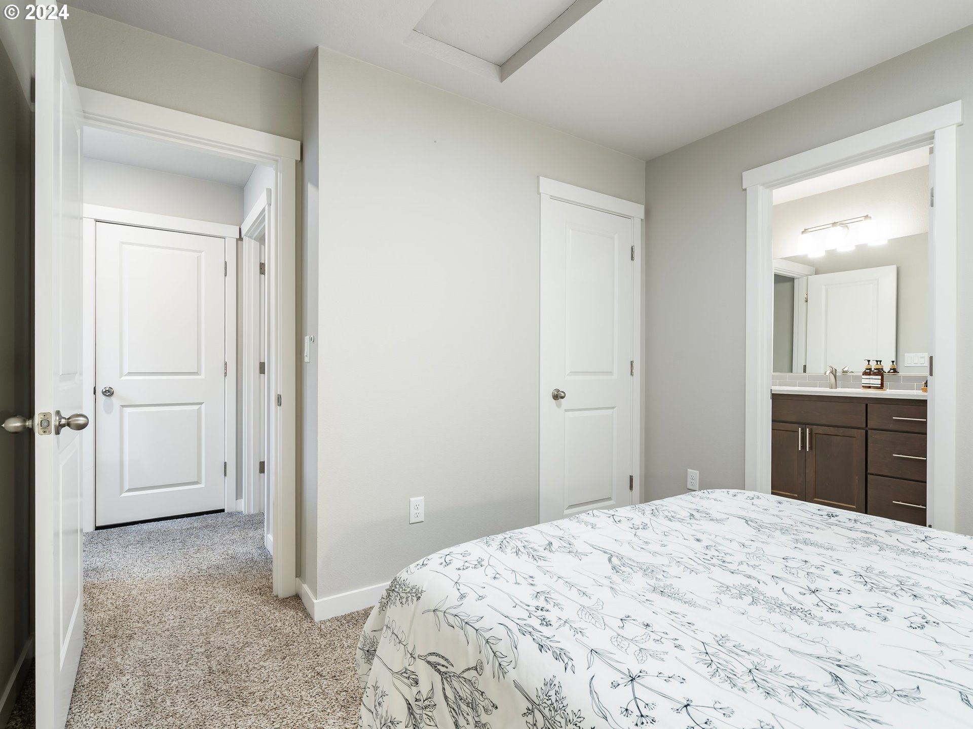 7035 Southeast Alberta Avenue Portland, OR 97206 - Photo 22 of 42