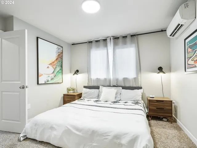 $394,900 | 7035 Southeast Alberta Avenue, Portland, OR 97206