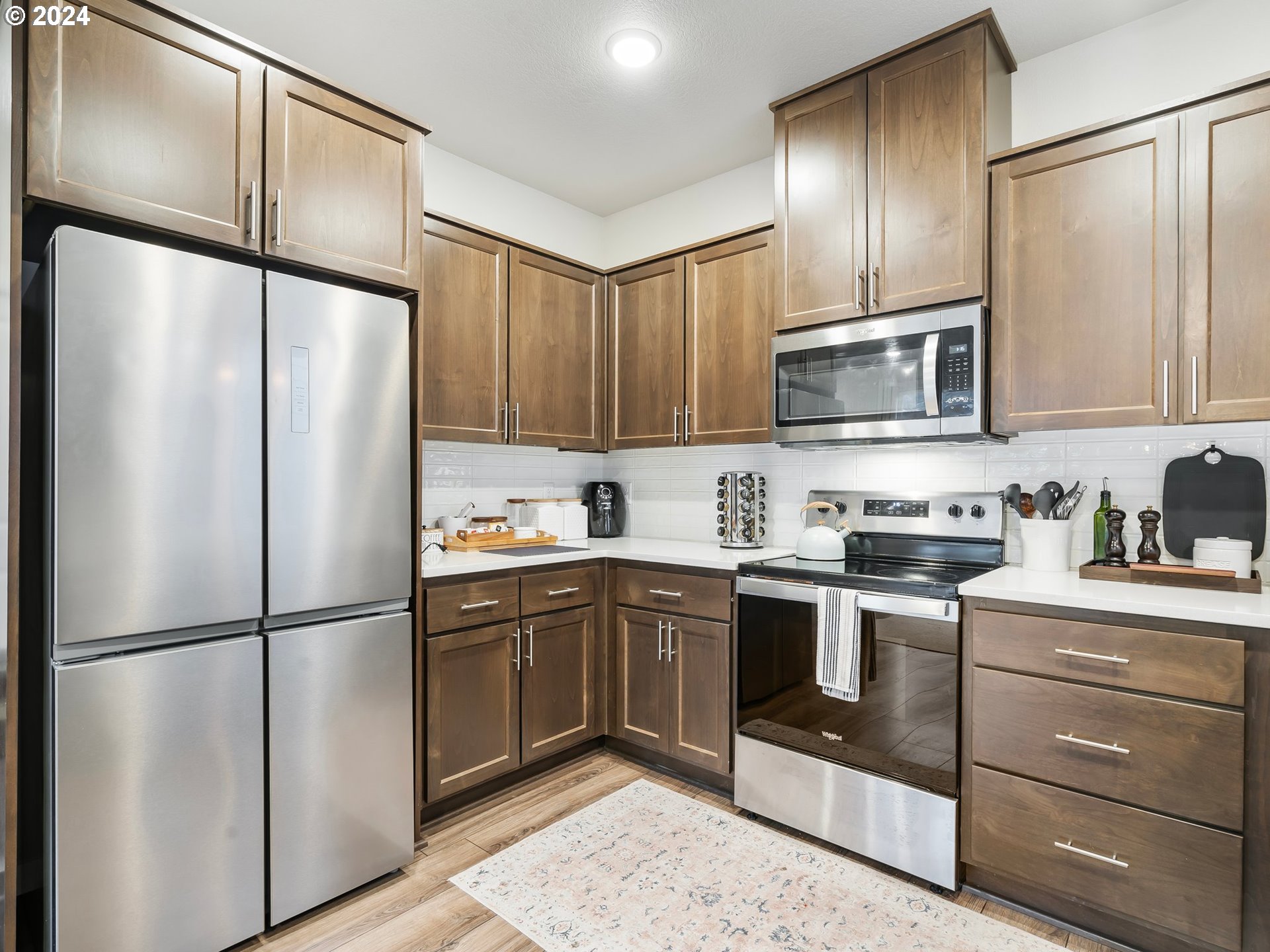 7035 Southeast Alberta Avenue Portland, OR 97206 - Photo 8 of 42