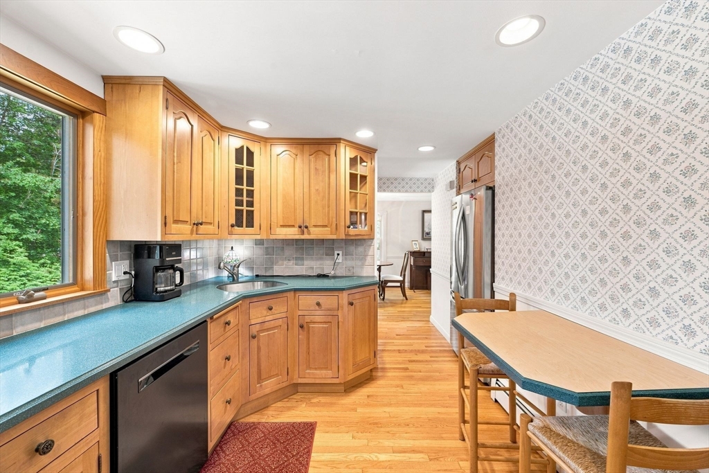 6 Cedarview Road Ipswich, MA 01938 - Photo 16 of 41 Gallery Image 16