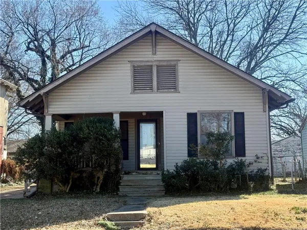 $78,900 | 3108 Crawford Avenue, Parsons, KS 67357