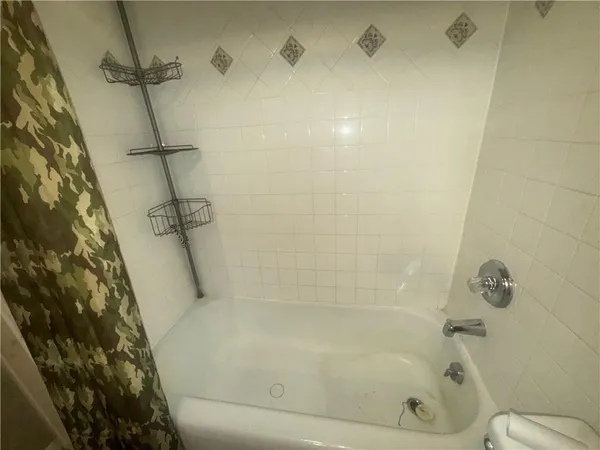 $76,000 | 3108 Crawford Avenue, Parsons, KS 67357