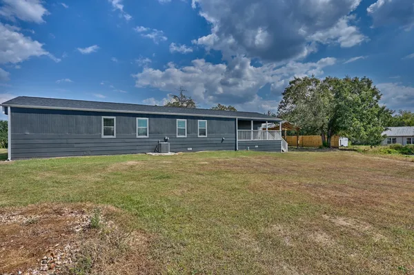 front view of house with a yard