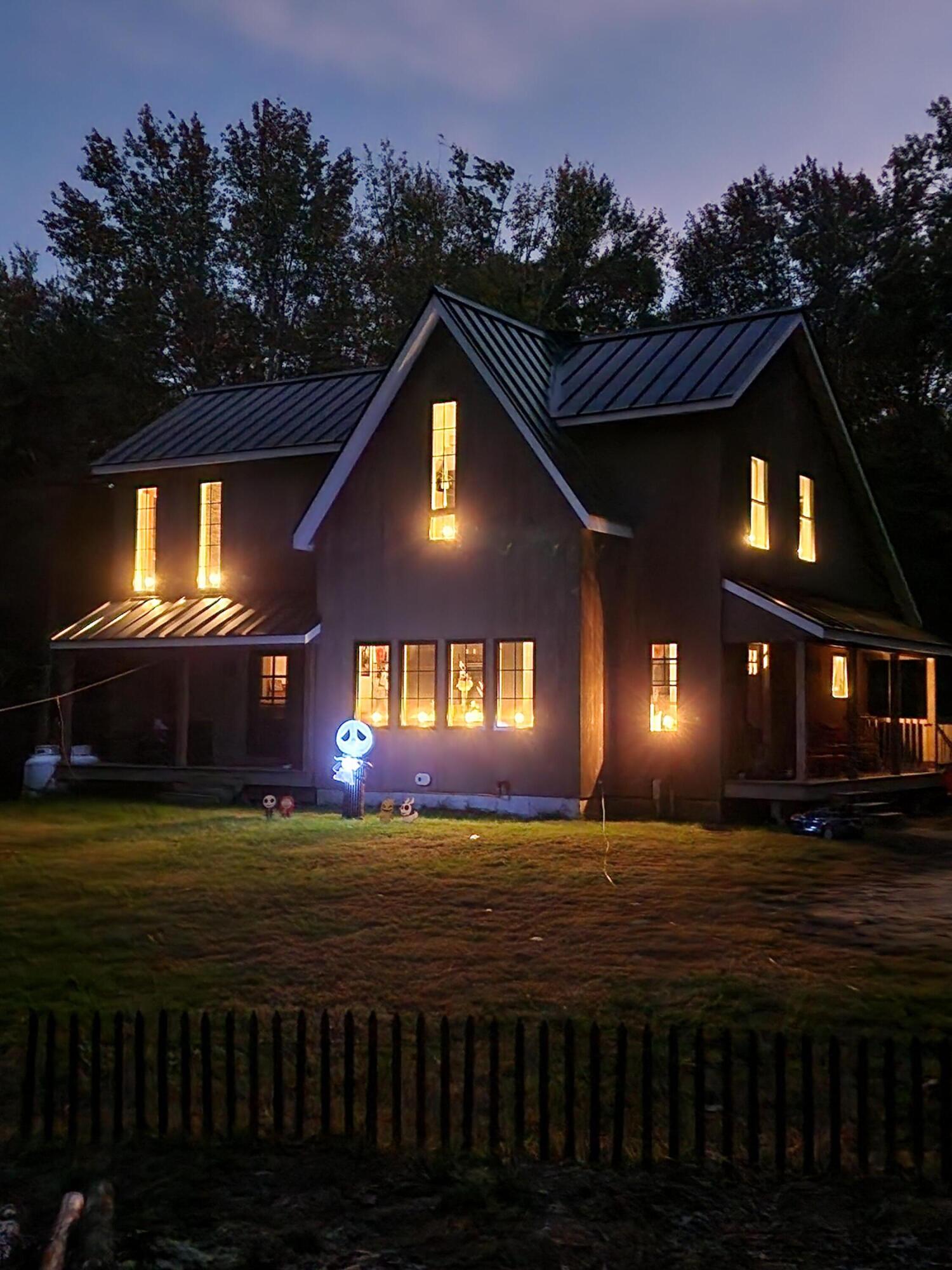 407 Whichers Mills Road Alfred, ME 04002 - Photo 47 of 49 Outside Lights 1