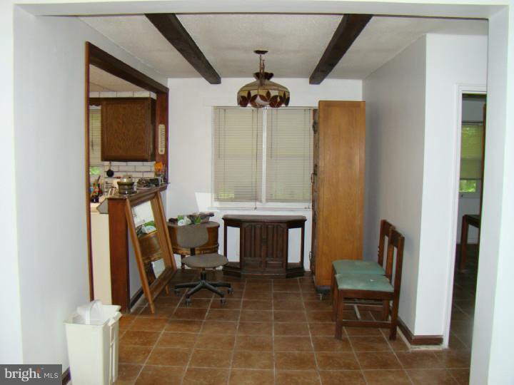 612 Rose Hill Road Broomall, PA 19008 - Photo 8 of 13 Gallery Image 8