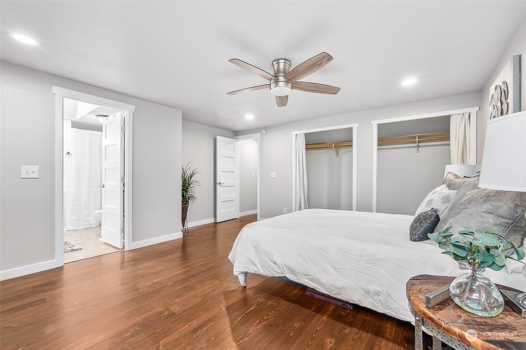 661 Brockway Road Chehalis, WA 98532 - Photo 21 of 40 a bedroom with a bed and a chandelier
