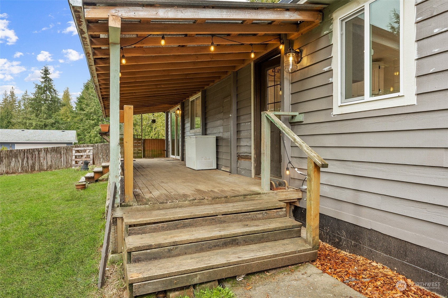 661 Brockway Road Chehalis, WA 98532 - Photo 32 of 40 a view of backyard with seating space