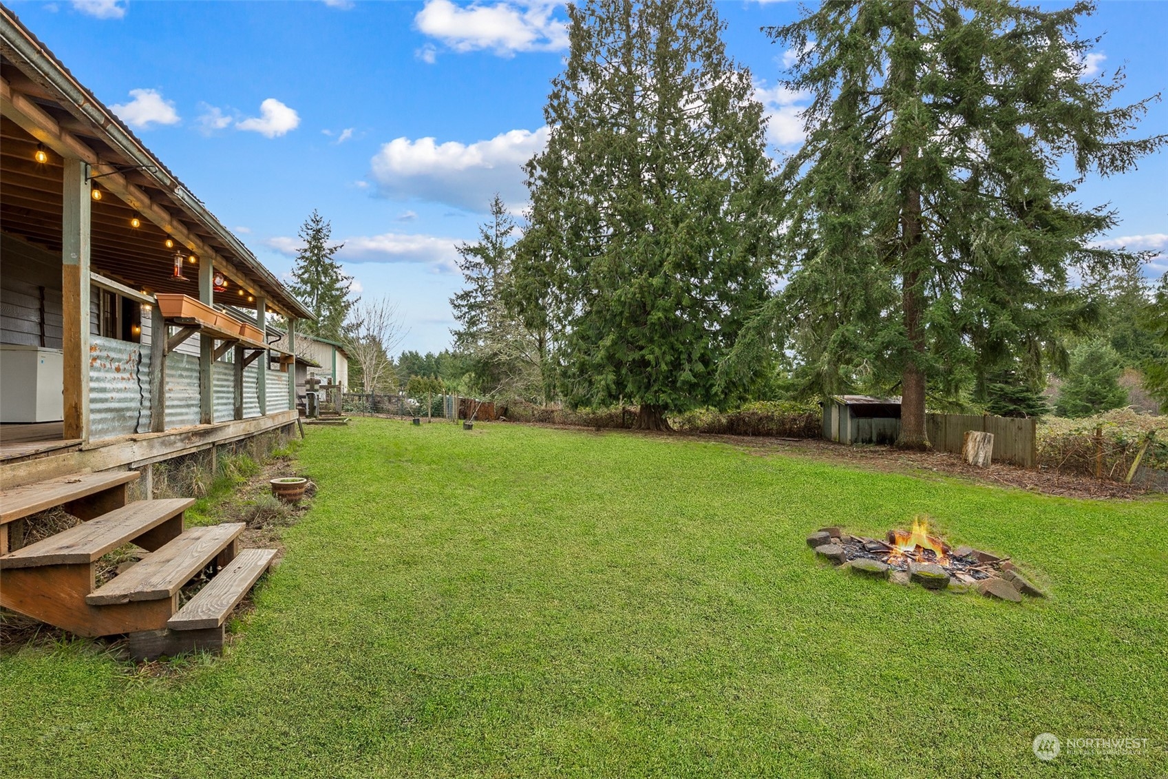 661 Brockway Road Chehalis, WA 98532 - Photo 33 of 40 a view of a backyard with sitting area