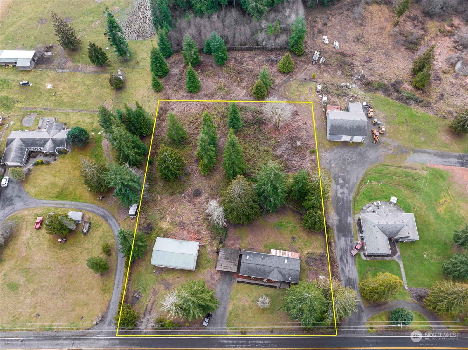 661 Brockway Road Chehalis, WA 98532 - Photo 40 of 40 an aerial view of a house with outdoor space