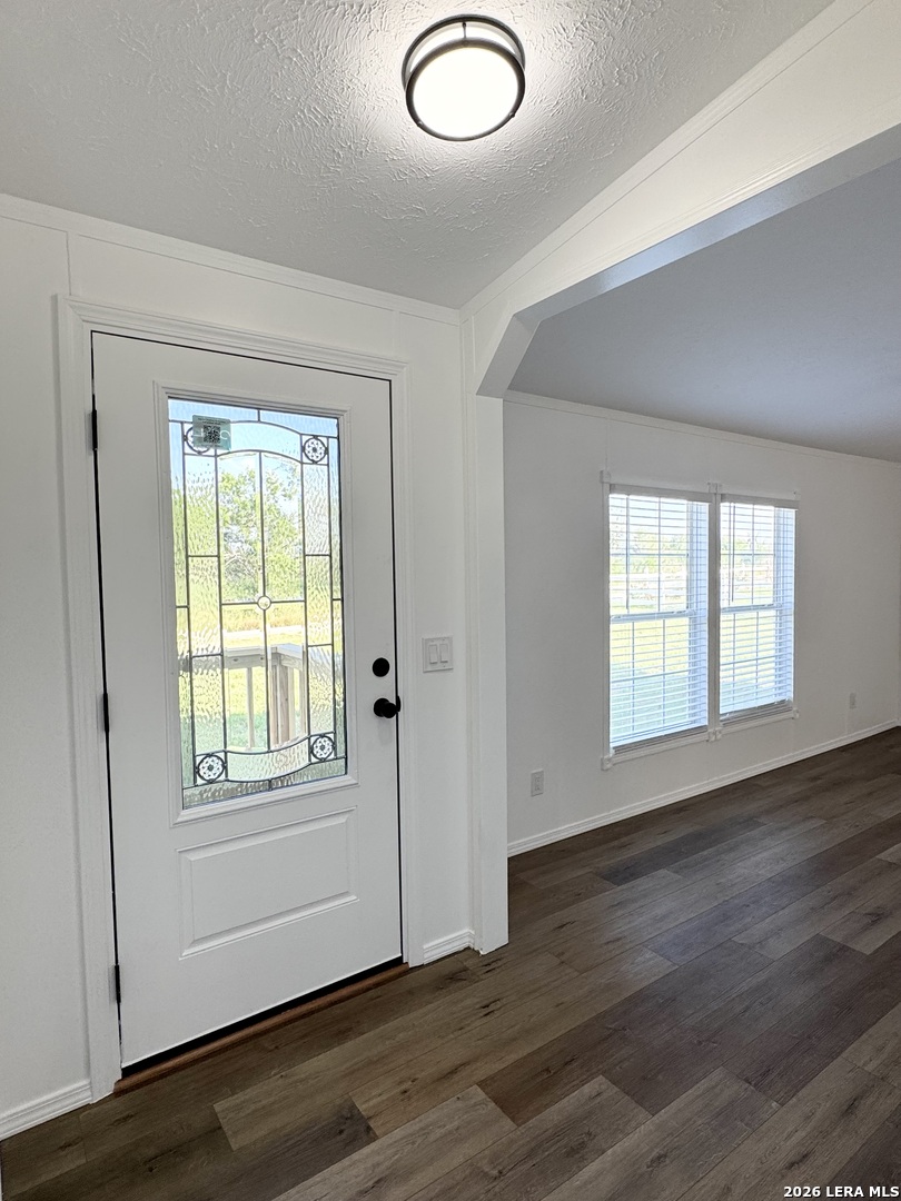 480 Brooks Lane Poteet, TX 78065 - Photo 10 of 38