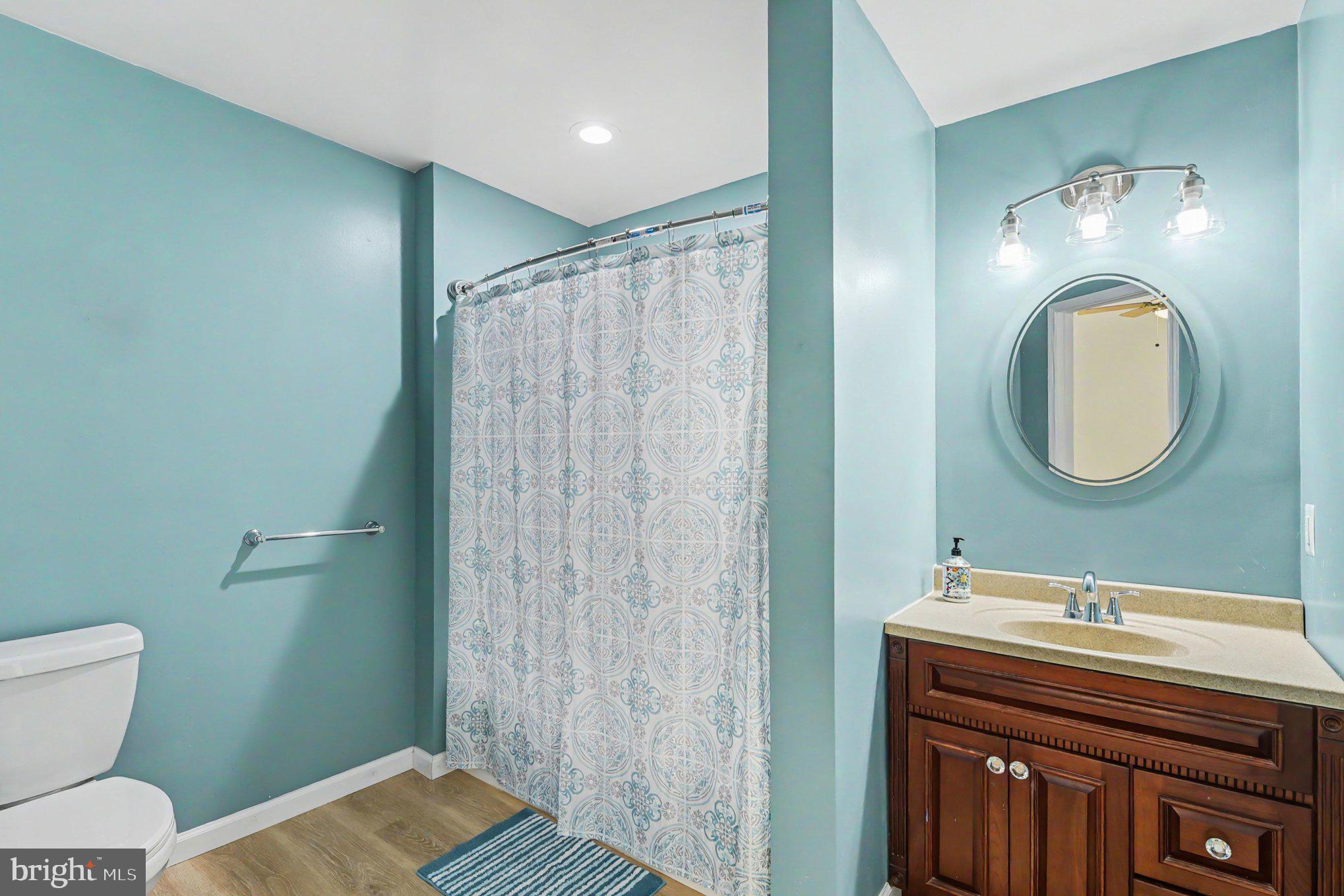 7627 A Chapman Road Kingsville, MD 21087 - Photo 20 of 40 Primary Bathroom