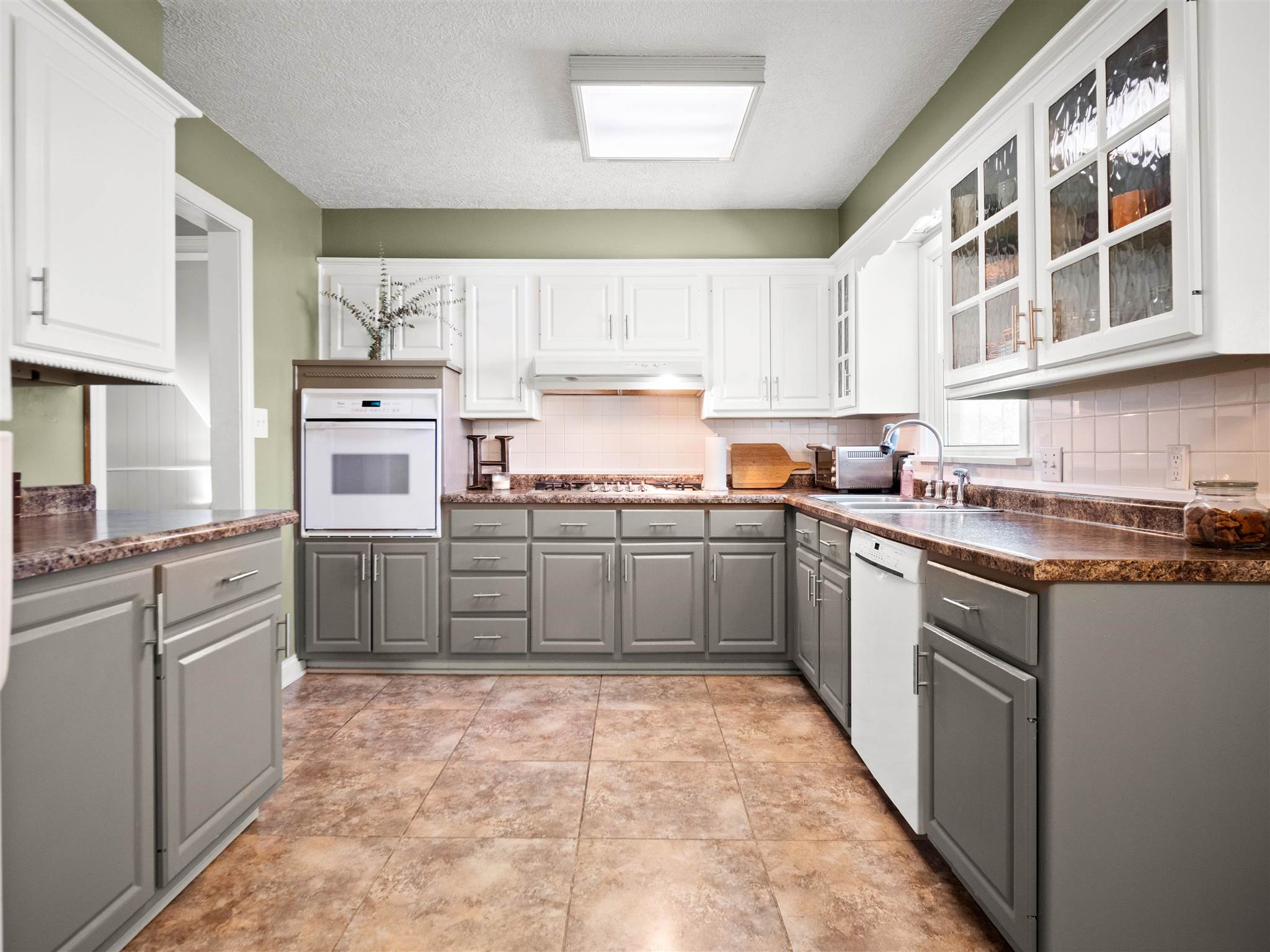 8111 Ravinia Road Fort Wayne, IN 46825 - Photo 9 of 34 Gallery Image 9