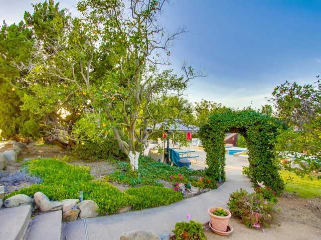 13432 Stone Canyon Road Poway, CA 92064 - Photo 12 of 25