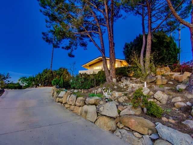 13432 Stone Canyon Road Poway, CA 92064 - Photo 5 of 25