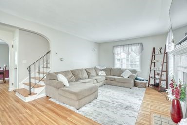 55 Eastbourne Road Irondequoit, NY 14617 - Photo 4 of 32 Gallery Image 4