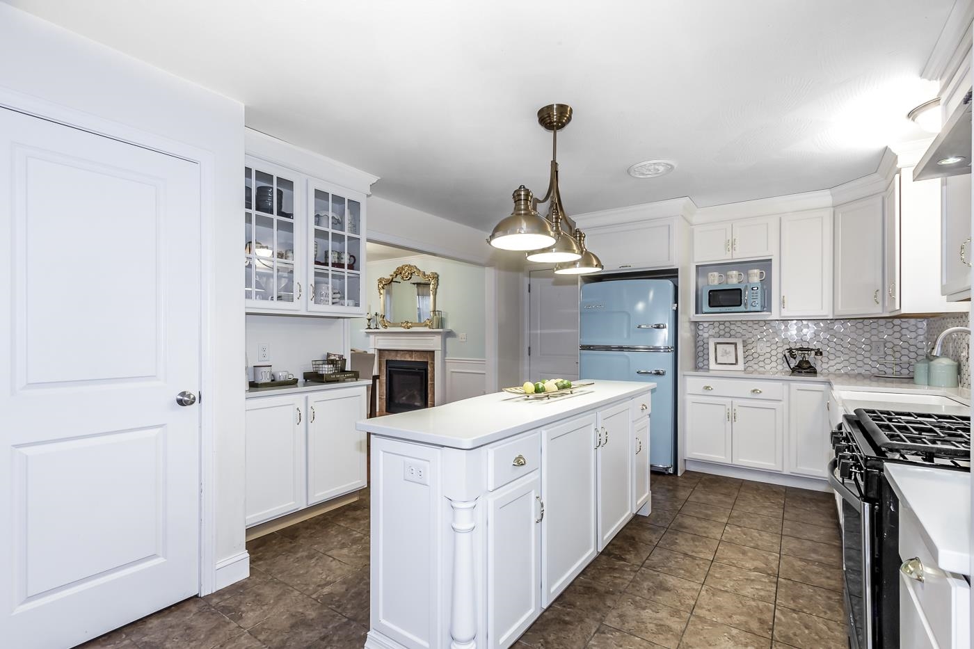 168 University Circle Hooksett, NH 03106 - Photo 11 of 39