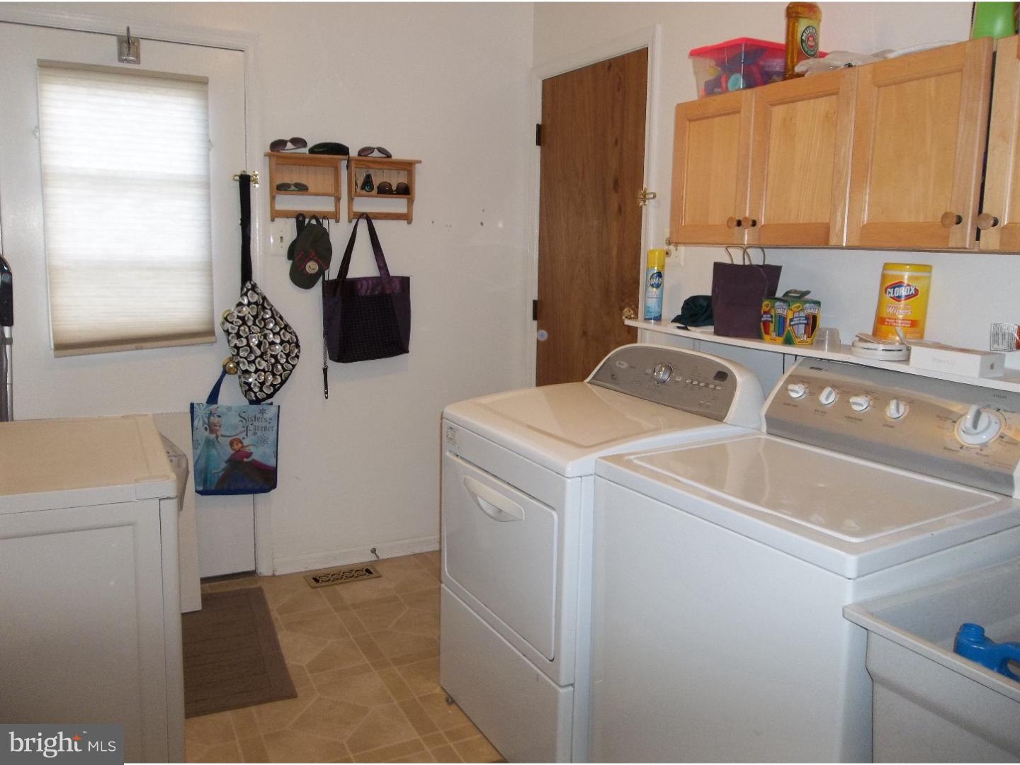 89 Freedom Road Sewell, NJ 08080 - Photo 12 of 25 Laundry Room