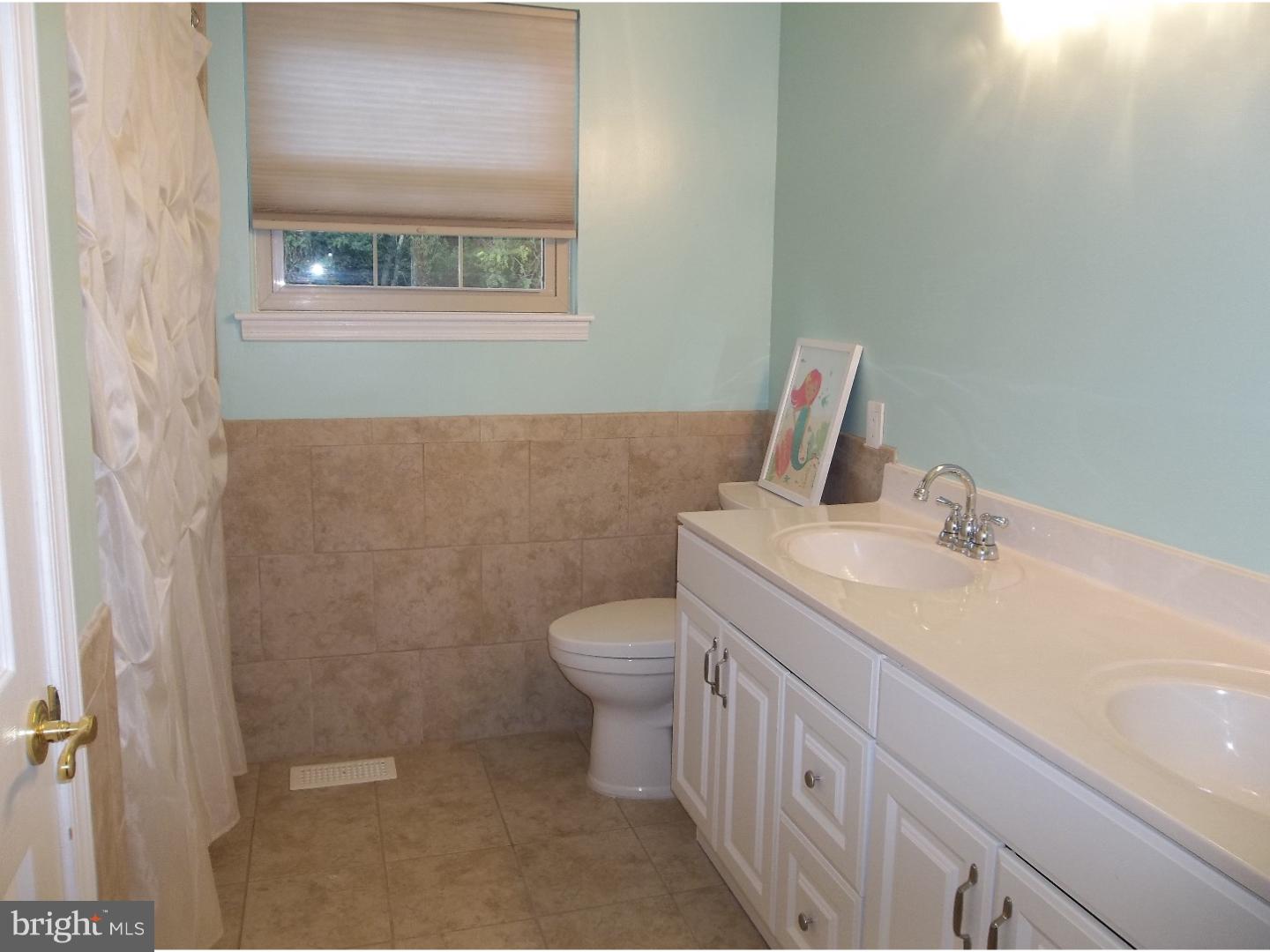 89 Freedom Road Sewell, NJ 08080 - Photo 25 of 25 Bathroom