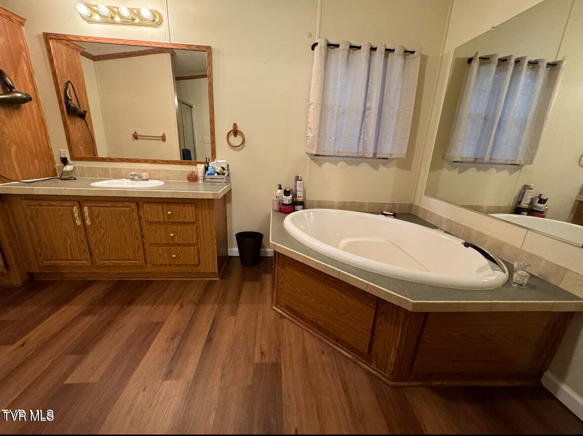 268 Park Service Road Mountain City, TN 37683 - Photo 6 of 12 Master