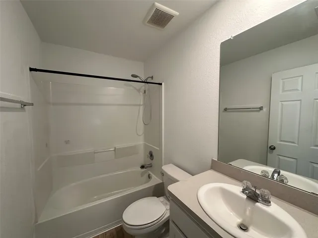 $1,725 | 33516 Orange Maple Way, Pinehurst, TX 77362