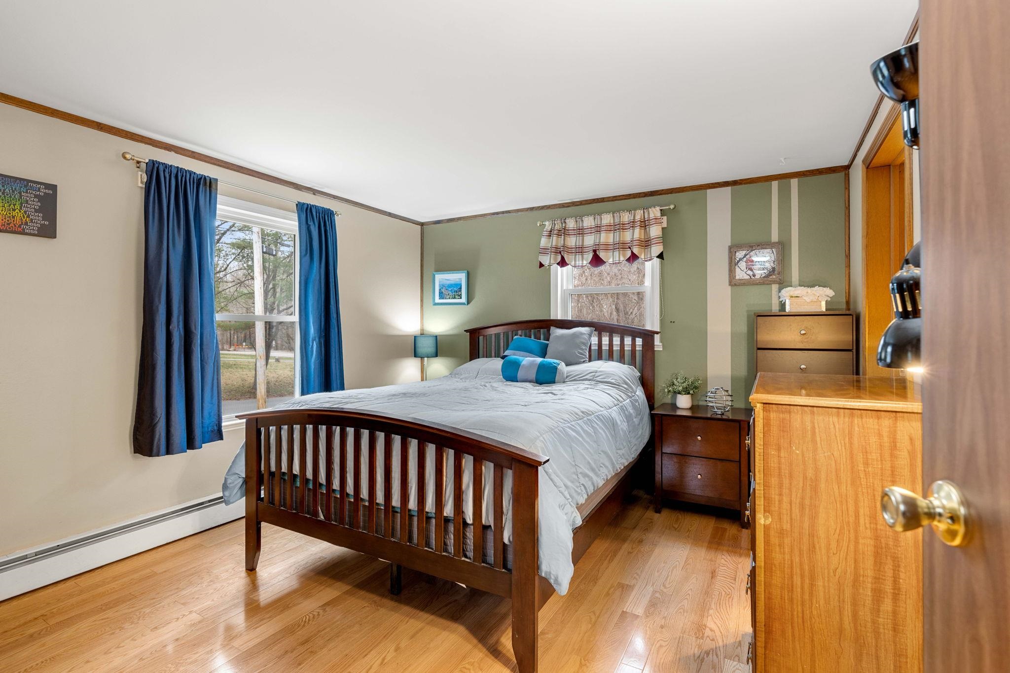 2 Wilkele Road Sandown, NH 03873 - Photo 16 of 40