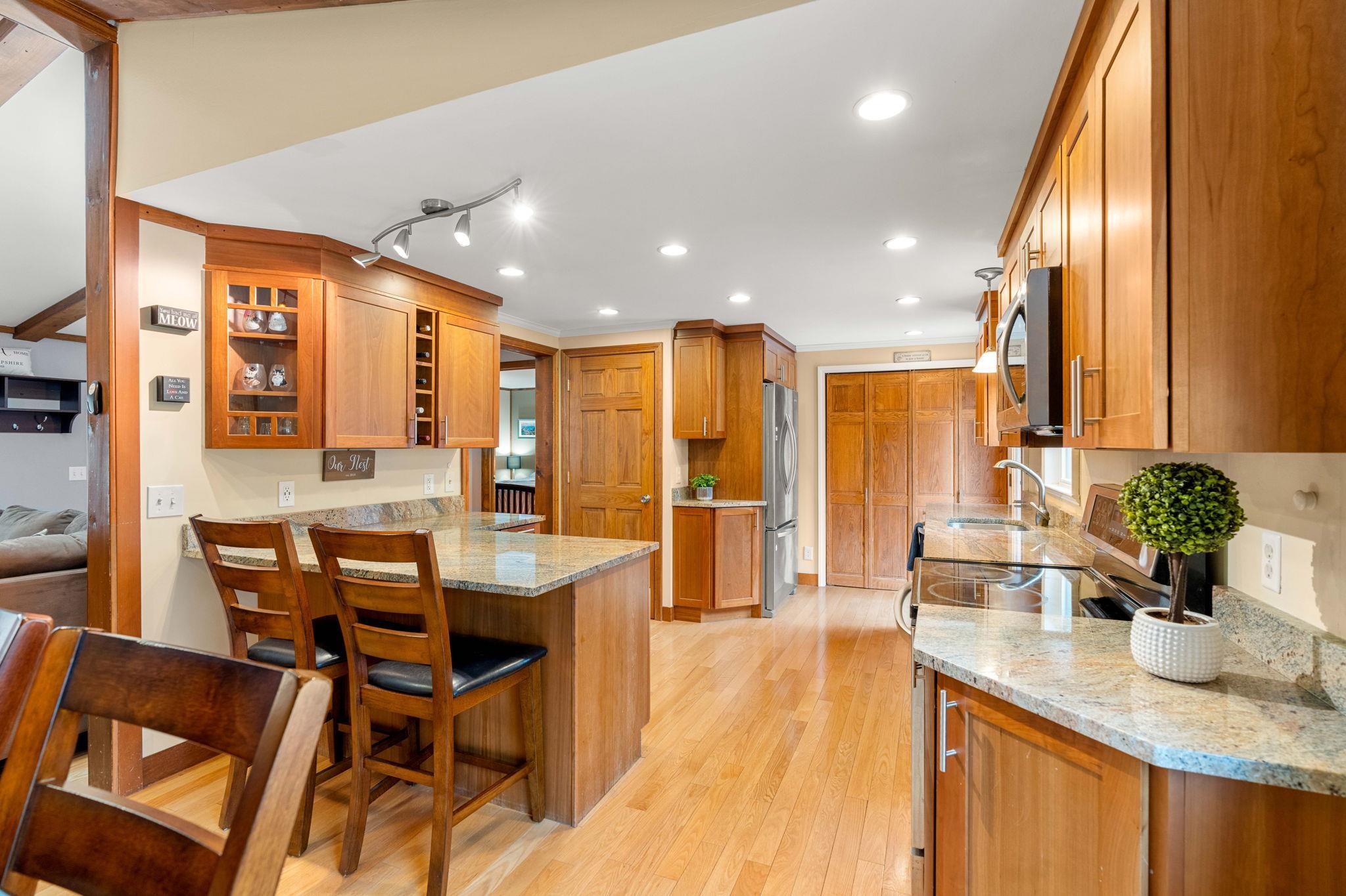 2 Wilkele Road Sandown, NH 03873 - Photo 36 of 40