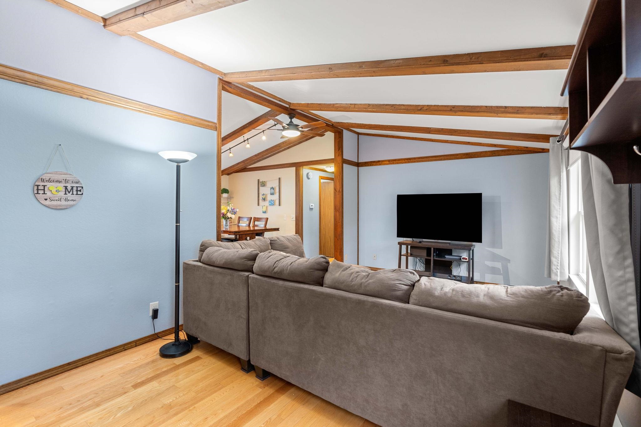 2 Wilkele Road Sandown, NH 03873 - Photo 8 of 40