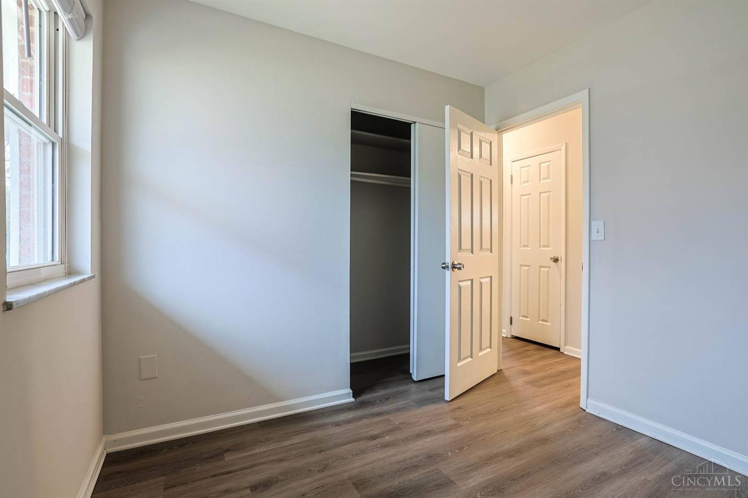 238 Diston Lane Cincinnati, OH 45246 - Photo 24 of 30