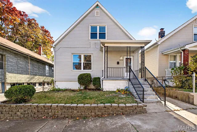 $234,900 | 5834 Victoria Avenue, St. Louis, MO 63110