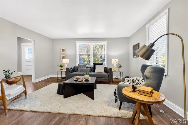 $234,900 | 5834 Victoria Avenue, St. Louis, MO 63110