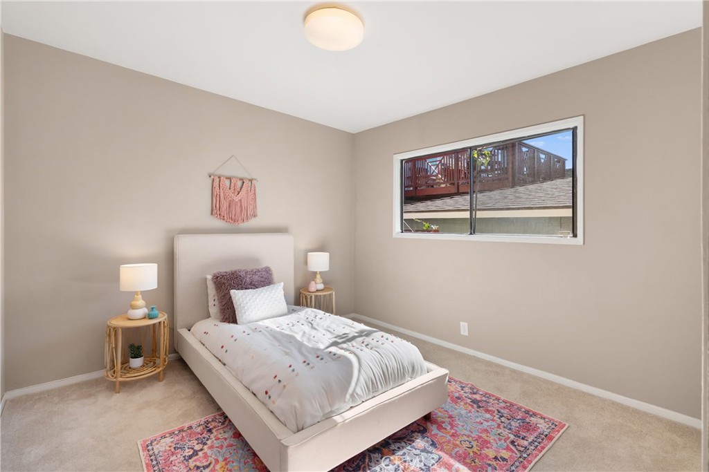 920 The Strand Manhattan Beach, CA 90266 - Photo 30 of 72 Unit C (2 Bed/1 Bath Unit) - Bedroom 2