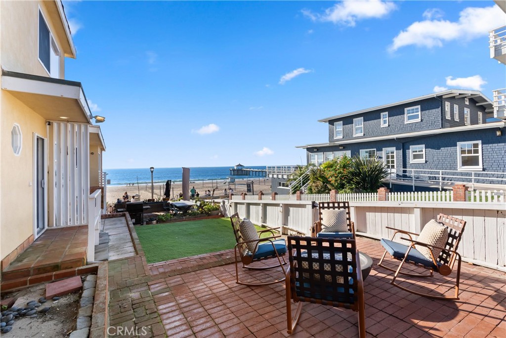 920 The Strand Manhattan Beach, CA 90266 - Photo 51 of 72 Unit A (2 Bed/1 Bath Unit) - Patio