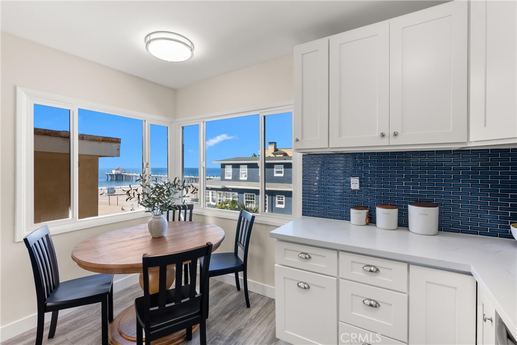 920 The Strand Manhattan Beach, CA 90266 - Photo 58 of 72 Unit A (2 Bed/1 Bath Unit) - Dining Area and Kitchen