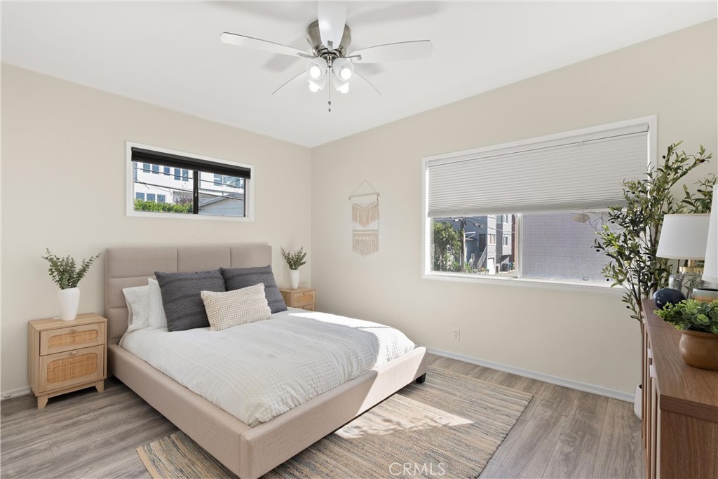 920 The Strand Manhattan Beach, CA 90266 - Photo 64 of 72 Unit A (2 Bed/1 Bath Unit) - Bedroom 2