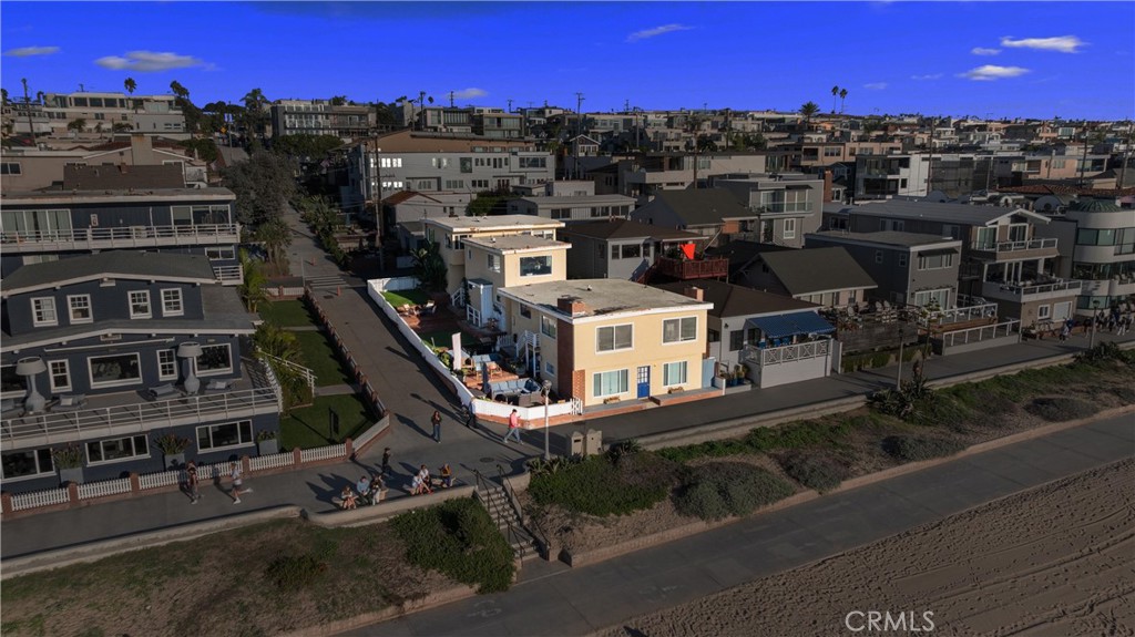 920 The Strand Manhattan Beach, CA 90266 - Photo 72 of 72 Aerial View of the Property
