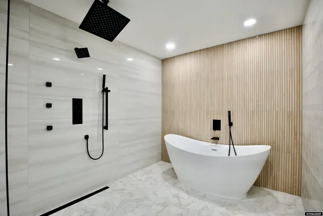 $1,100,000 | 310 Aster Street, Casper, WY 82604