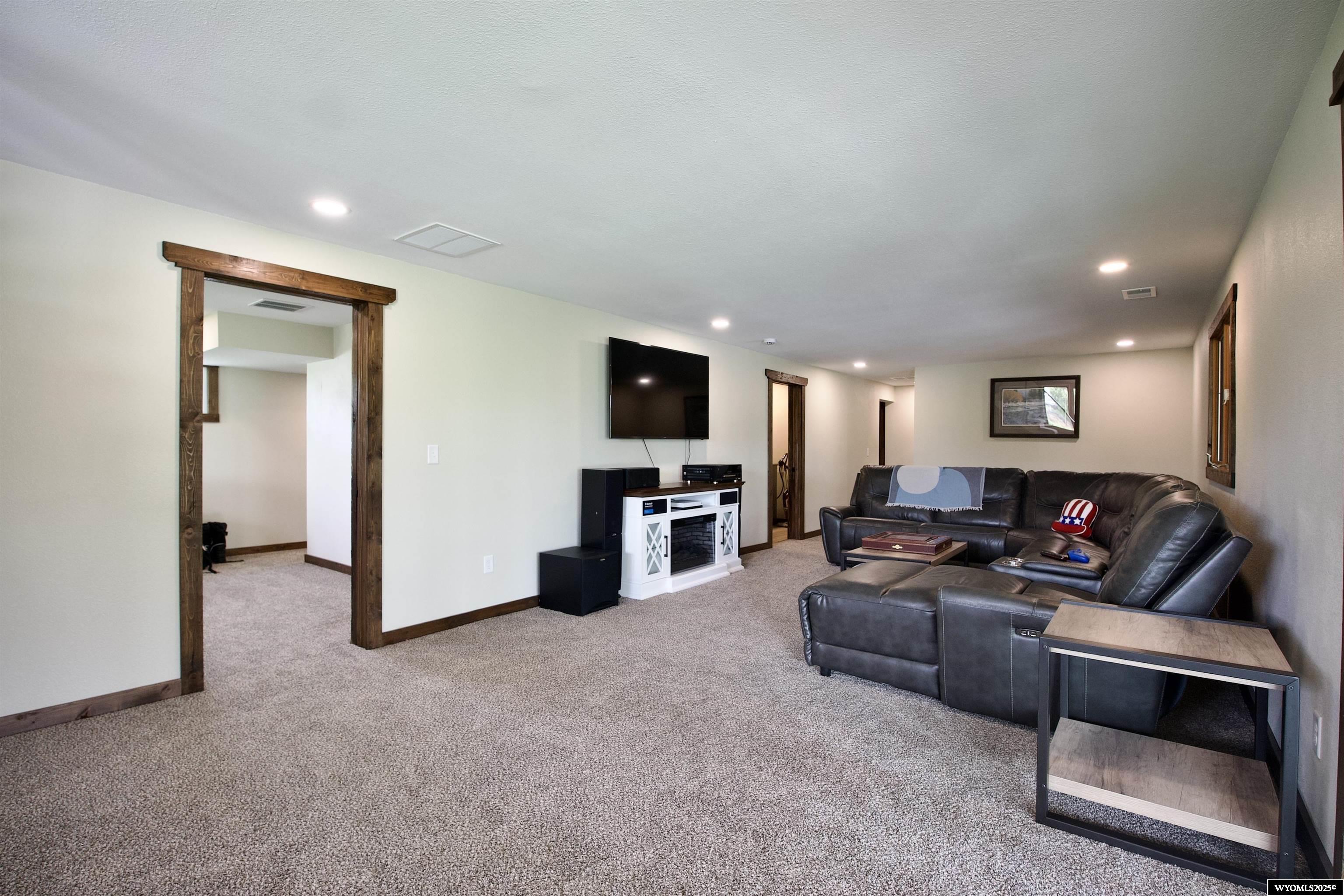 310 Aster Street Casper, WY 82604 - Photo 33 of 49